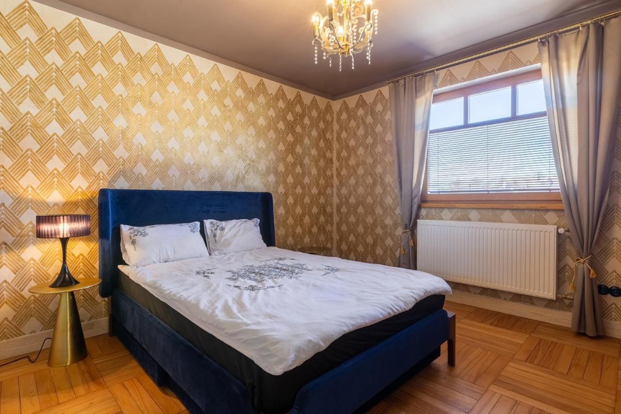 Patek Premium Apartments - Airport Lawica & Mtp & Car Races & International Trade Fairs Skórzewo Dış mekan fotoğraf